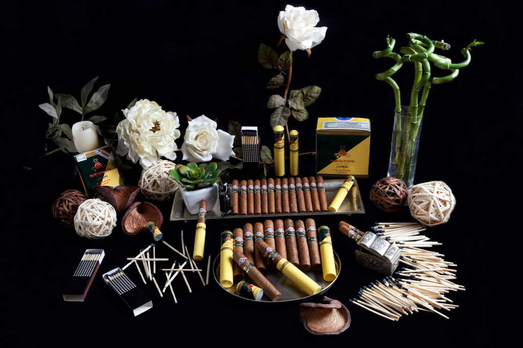 Fotografía de producto artístico con puros Romeo y Julieta